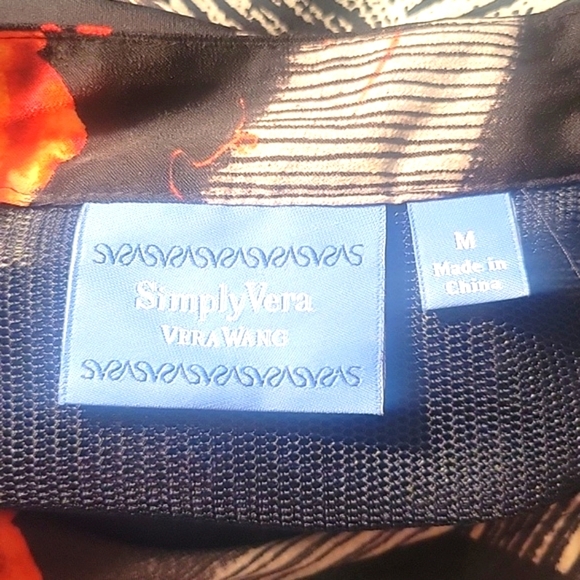 Simply Vera, Vera Wang Black & Floral High-Low Hem Dress Size: M - Picture 9 of 10